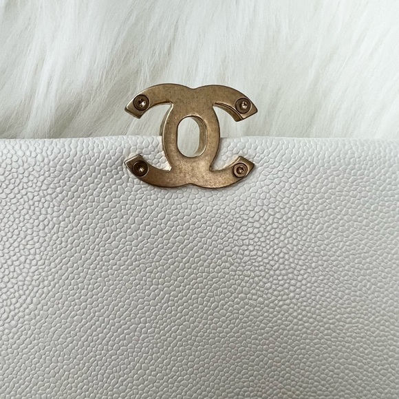 SOLD Chanel 22P Small Melody Flap - Picture 12 of 12